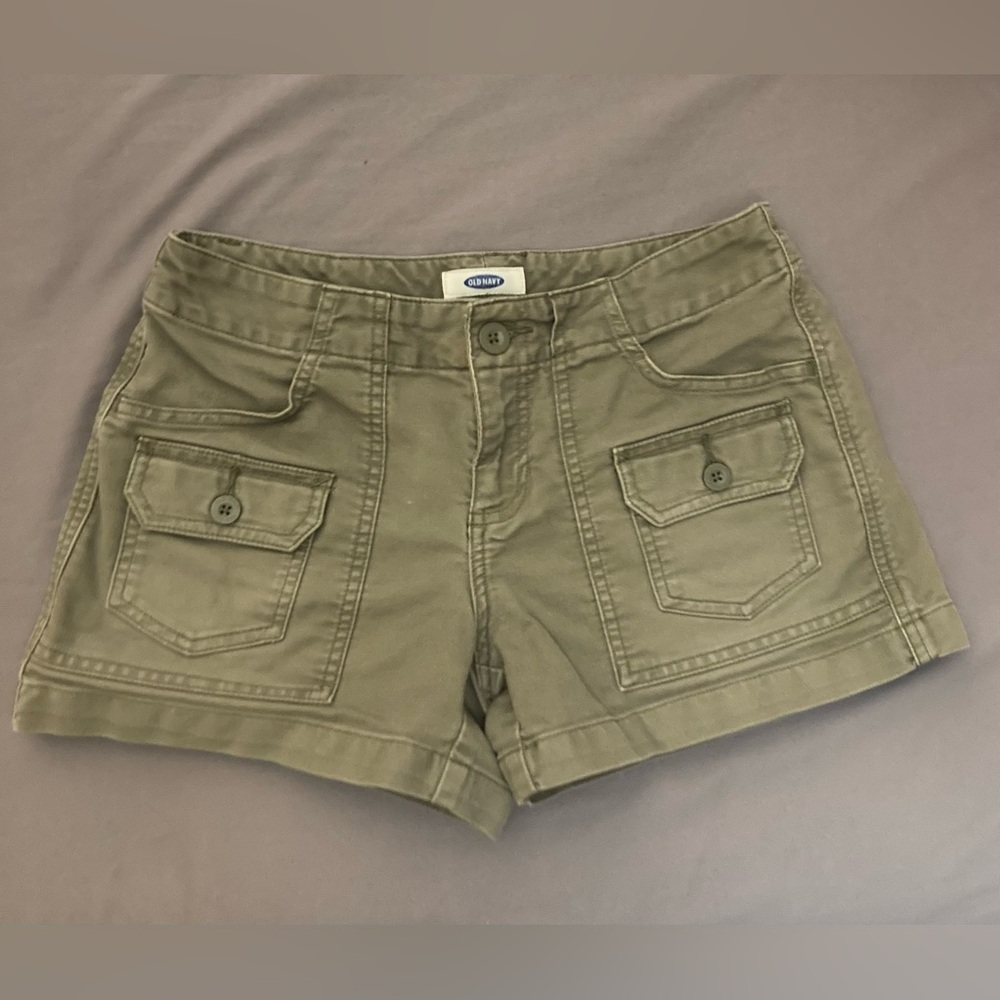 Low waisted olive green mini shorts